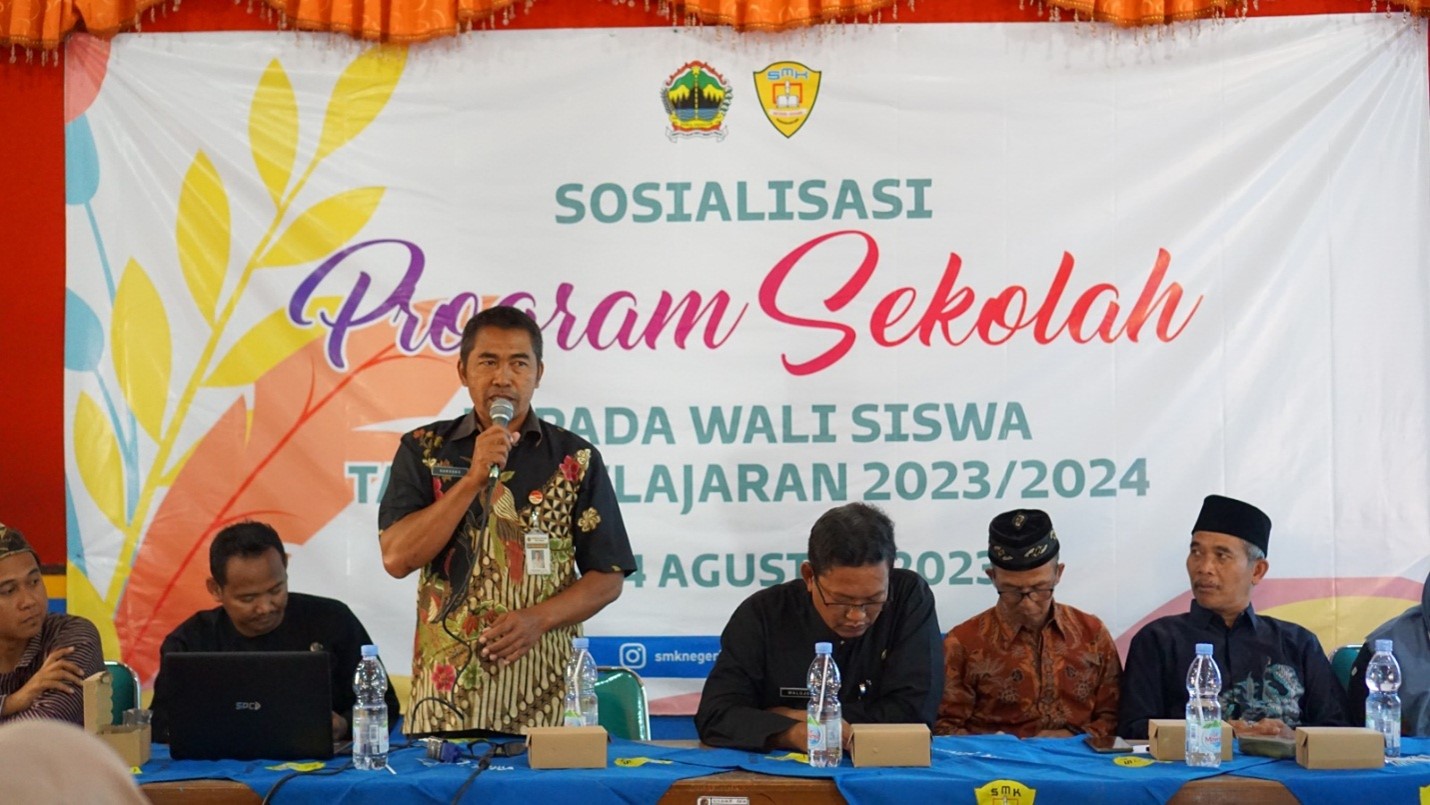 SMKN JENAWI GELAR SOSIALISASI PROGRAM SEKOLAH TAHUN PELAJARAN 2023 2024  KEPADA WALI MURID